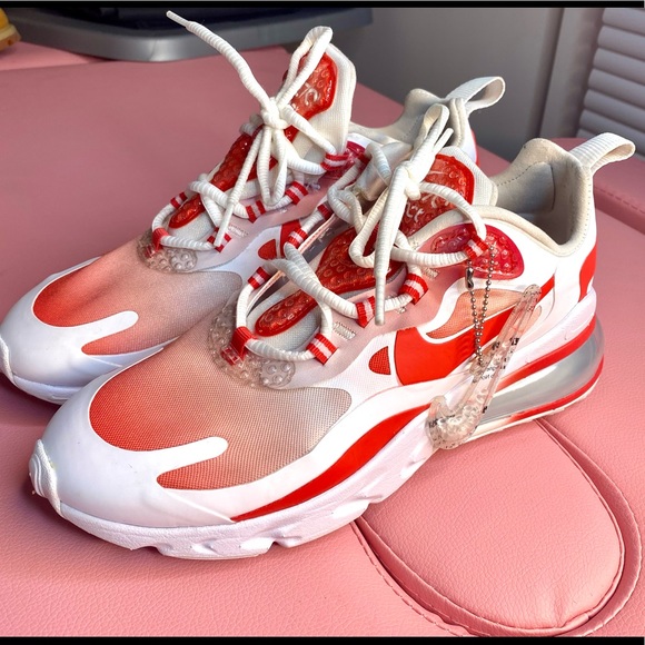 Nike React 270 - Picture 1 of 3